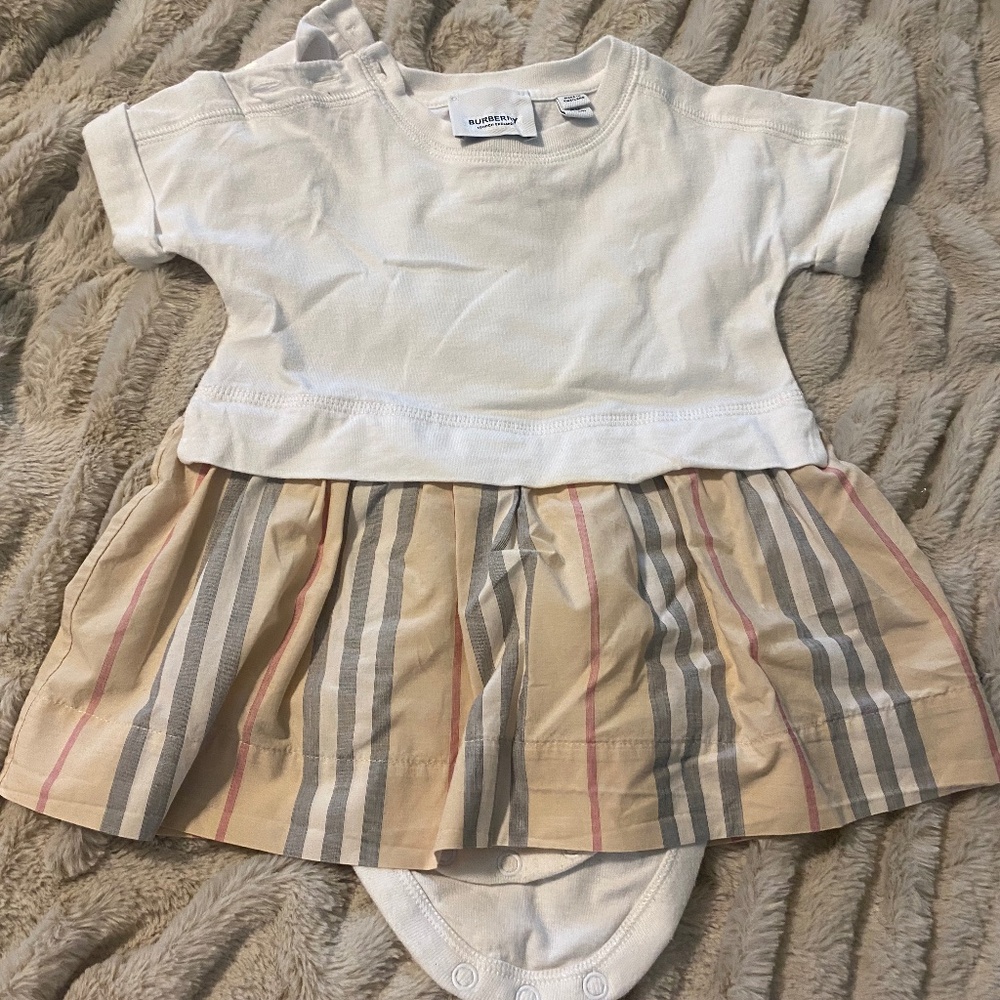 Authentic Burberry Baby Girls’ Cotton Dress W/Diaper Cover